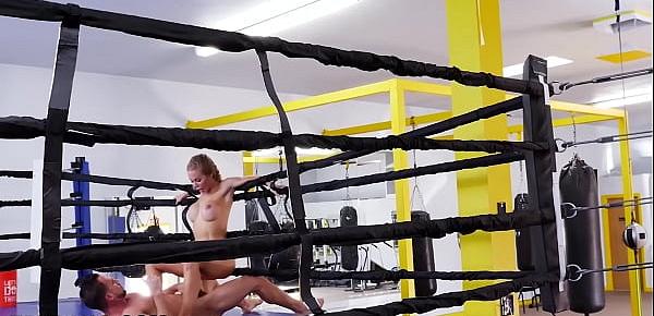  PAWG Nicole Aniston Takes Cock From Johnny Castle In Boxing Ring